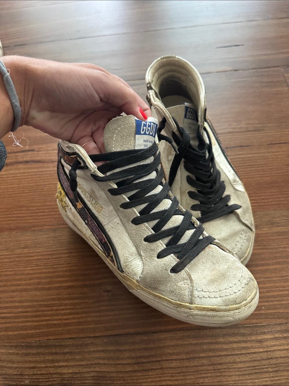 Golden Goose Beige Mid-Top Sneakers with Black Laces